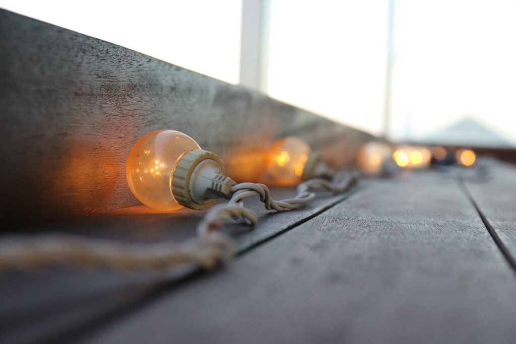 Kabel oder Leitungen sollten nicht zur Stolperfalle werden.