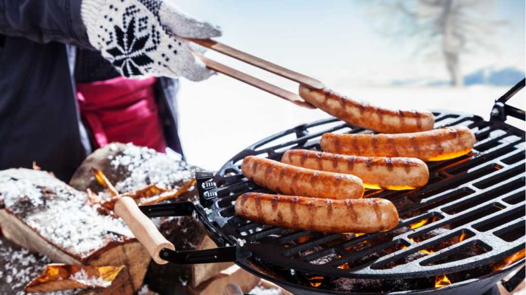 Wintergrillen bringt Freude in der frostigen Jahreszeit.