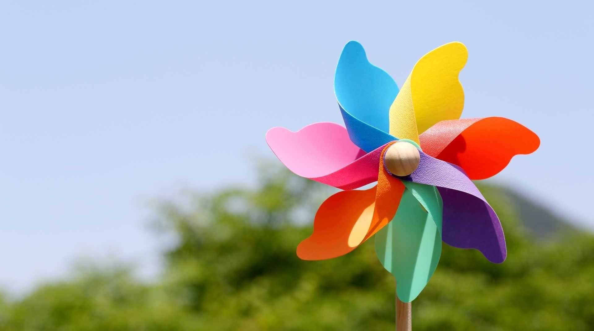 Buntes Windrad
