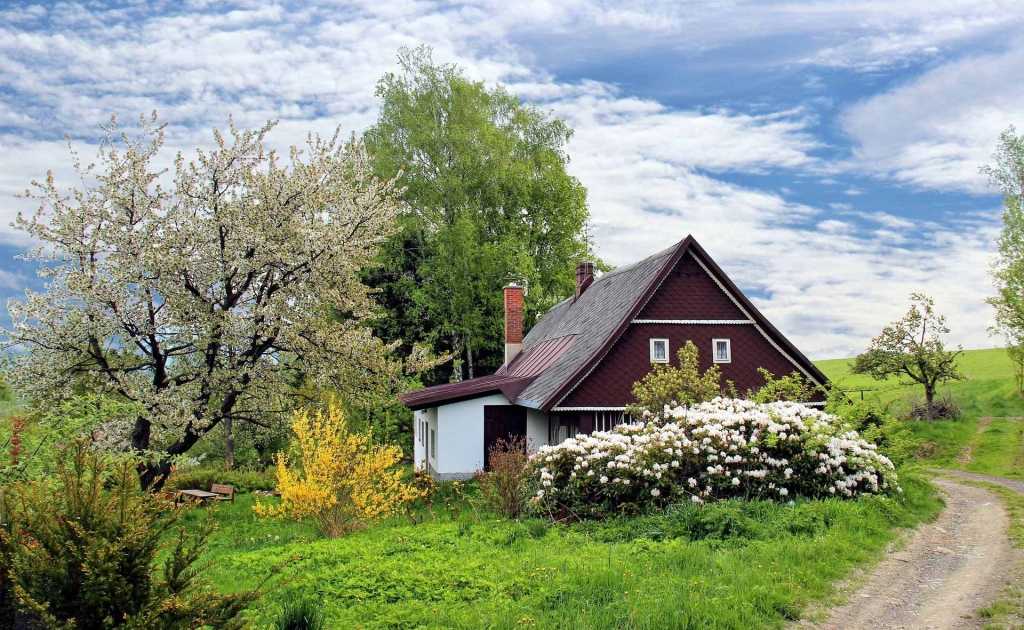 Haus mit einem Traumgarten