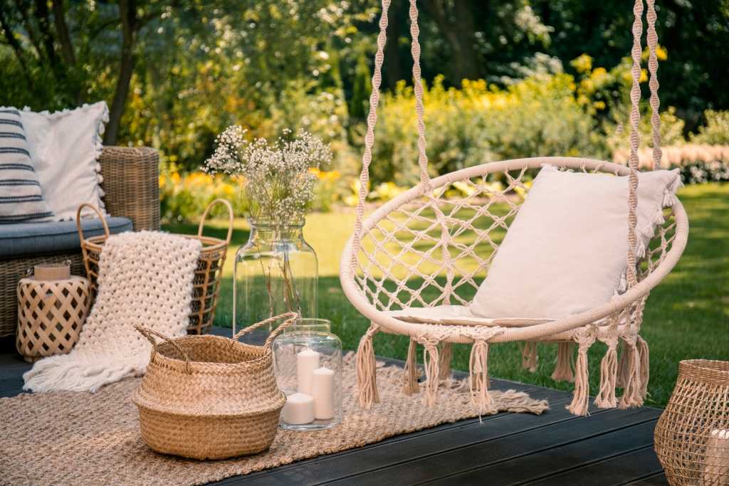 Hängesessel im Garten