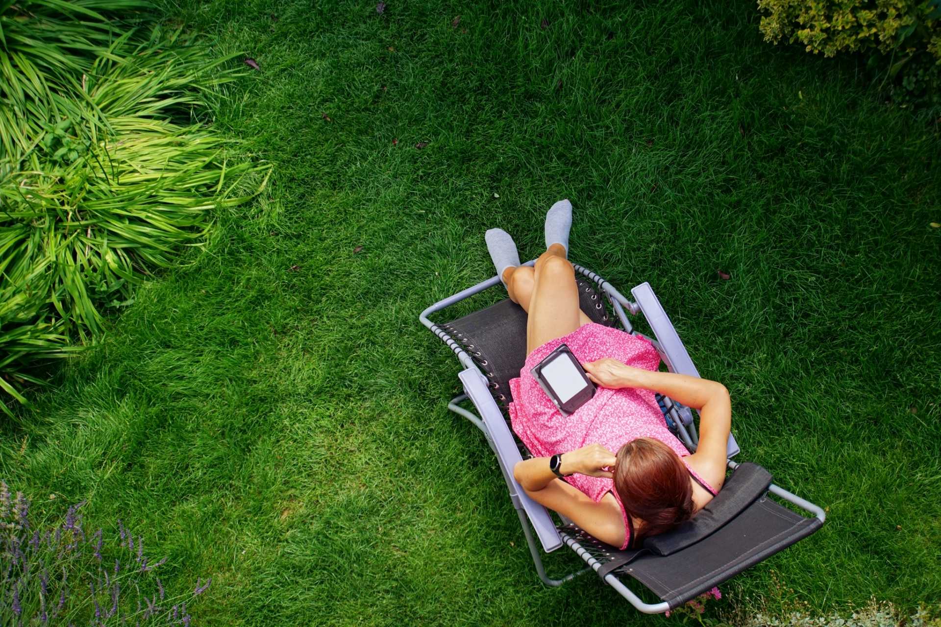 Liegestuhl im Garten Die 4 besten Modelle zum Relaxen Haus & Garten